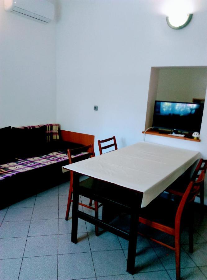 Fesztival Nyaralohaz Appartement Zamárdi Buitenkant foto