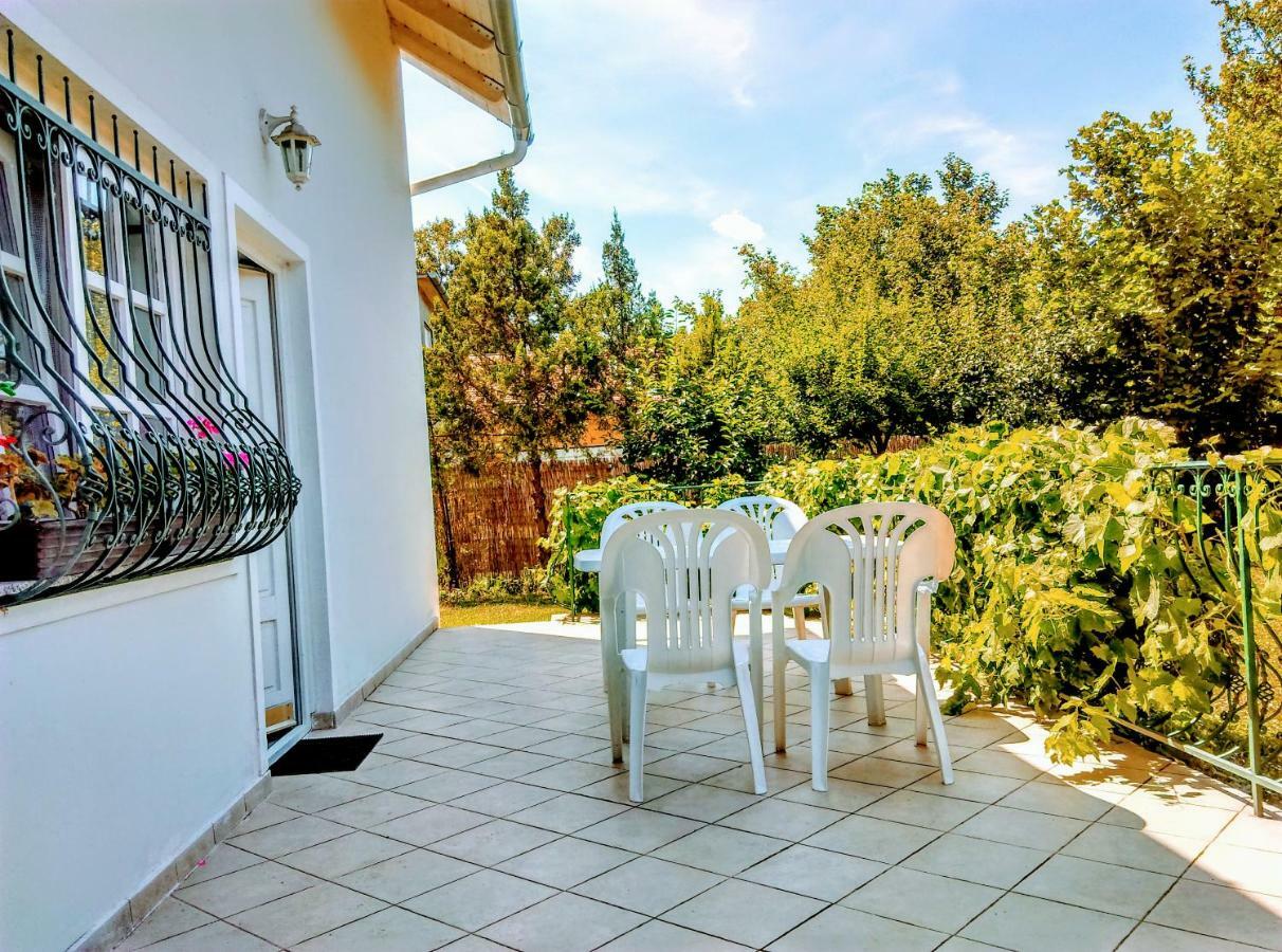 Fesztival Nyaralohaz Appartement Zamárdi Buitenkant foto